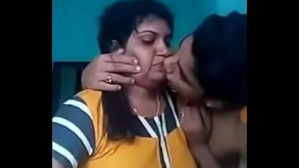 Indian mom and son porn â€¢ IndianXnxxTube